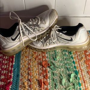 Nike Women’s Air Max